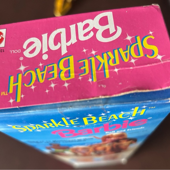 Sparkle Beach Barbie Doll in Blue Bikini With brush and child’s bracelet - Picture 3 of 3